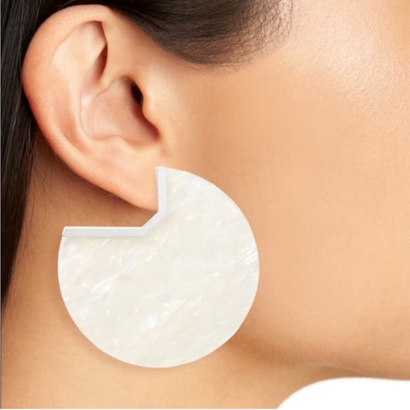 Kendra Scott Kai Mother of Pearl Hoops/Disc Gold - Picture 3 of 3